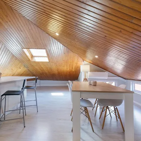 Adorable Atico Con Vistas By Appartement